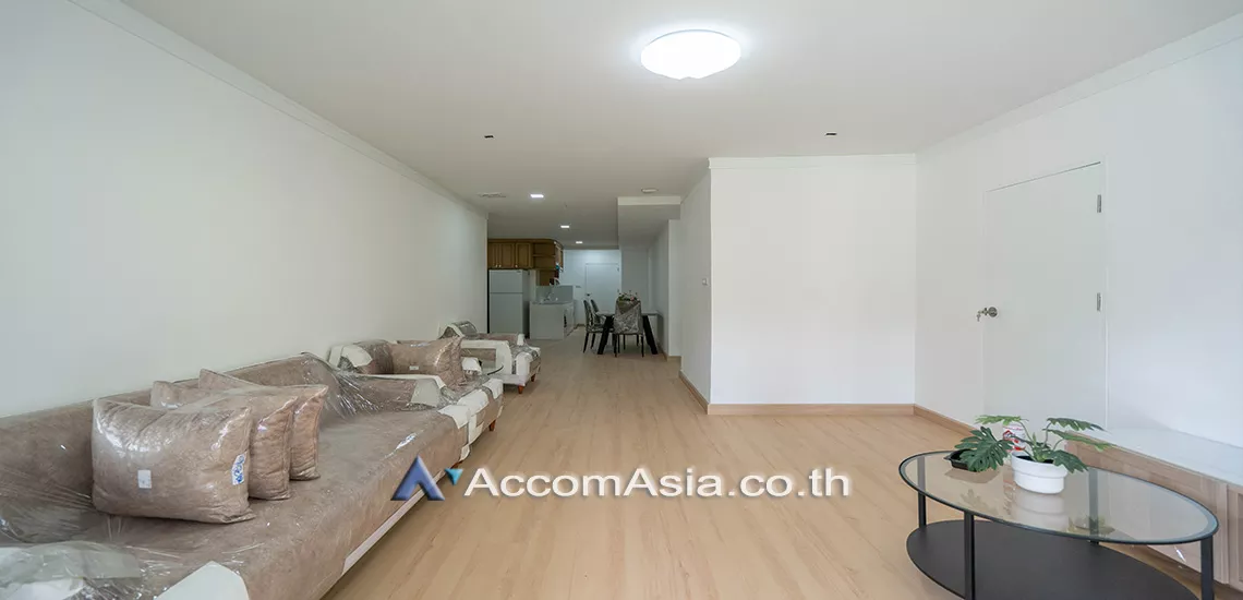 Pet friendly |  Oasis at Sukhumvit Apartment  2 Bedroom for Rent BTS Thong Lo in Sukhumvit Bangkok