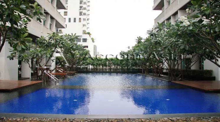 Noble Ora Condominium  1 Bedroom for Sale & Rent BTS Thong Lo in Sukhumvit Bangkok
