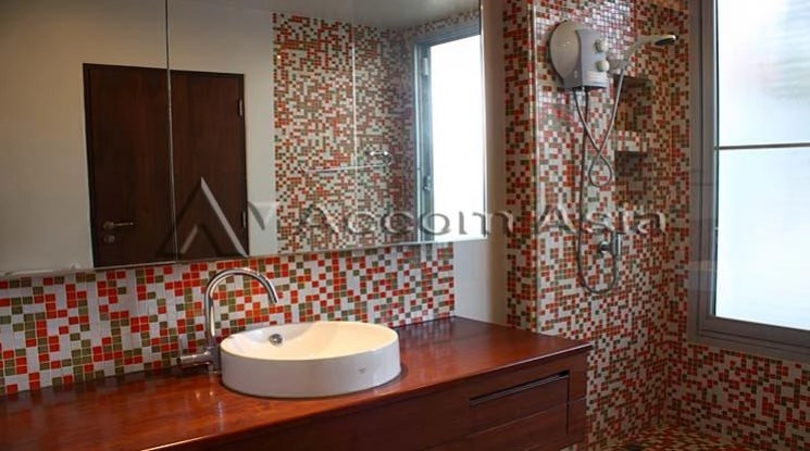 9  3 br House for rent and sale in Sukhumvit ,Bangkok BTS Thong Lo 1713753