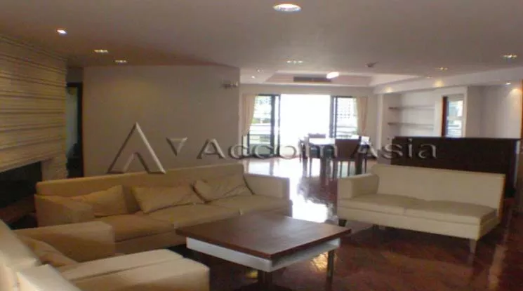 unit 3 Bedrooms  Apartment For Rent in Sukhumvit, Bangkok  near BTS Asok - MRT Sukhumvit (1413768)