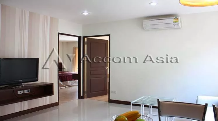 unit 2 Bedrooms  Apartment For Rent in Ploenchit, Bangkok  near BTS Ploenchit (1413790)