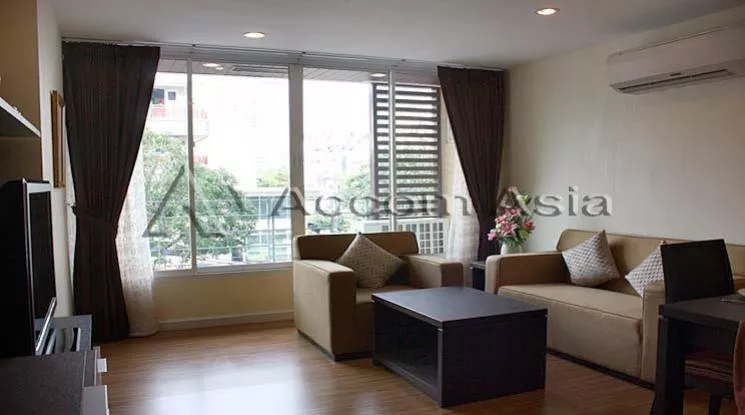 unit 2 Bedrooms  Apartment For Rent in Ploenchit, Bangkok  near BTS Chitlom (1413793)