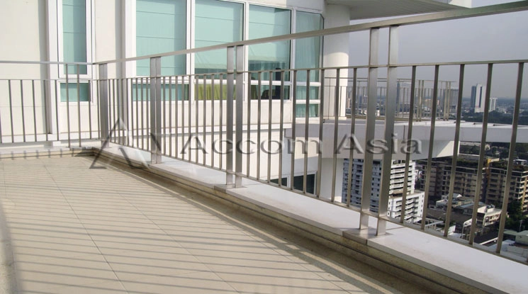  1  2 br Condominium For Rent in Ploenchit ,Bangkok BTS Ratchadamri at Baan Rajprasong 1513807