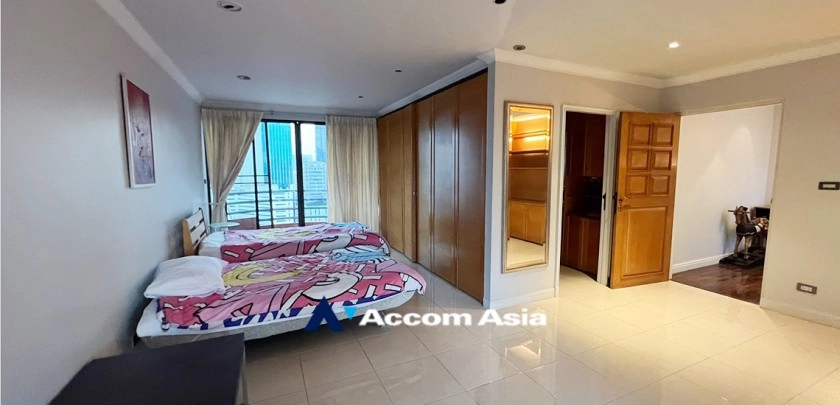 5  3 br Condominium for rent and sale in Silom ,Bangkok BTS Chong Nonsi at Pearl Garden 1513845