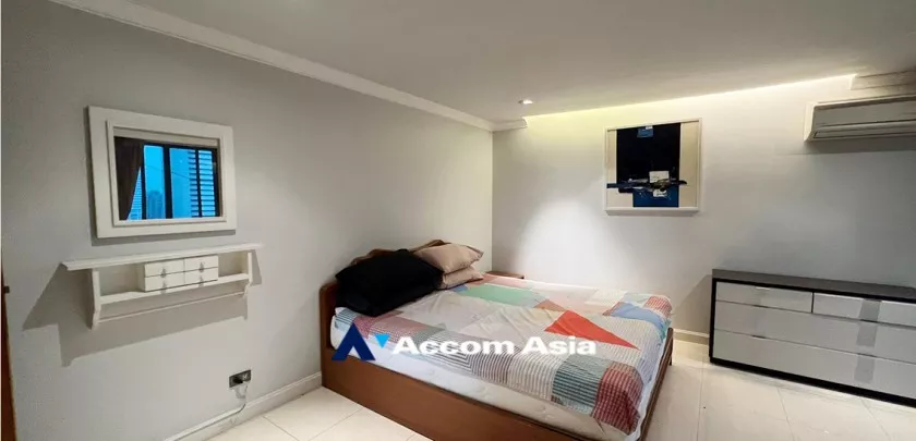 6  3 br Condominium For Rent in Silom ,Bangkok BTS Chong Nonsi at Pearl Garden 1513845