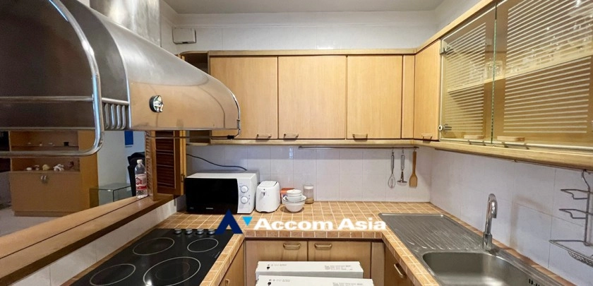 4  3 br Condominium for rent and sale in Silom ,Bangkok BTS Chong Nonsi at Pearl Garden 1513845