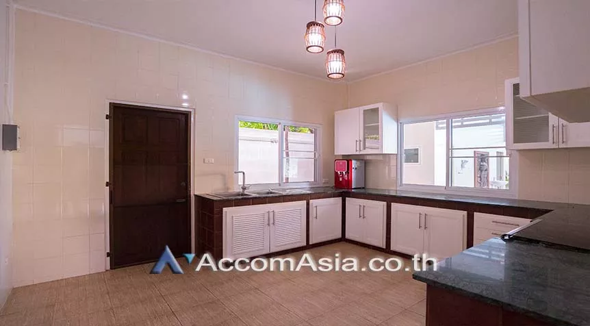 6  4 br House For Rent in sukhumvit ,Bangkok BTS Phrom Phong 1913854