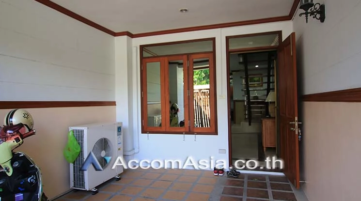 12  2 br Townhouse for rent and sale in Sukhumvit ,Bangkok BTS Thong Lo 2513872