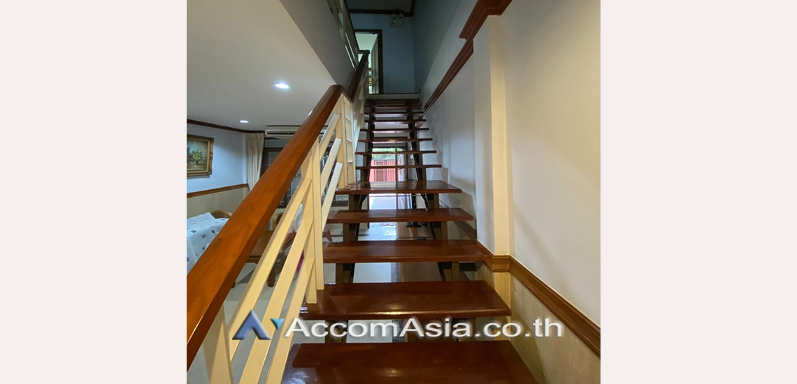 17  2 br Townhouse For Rent in Sukhumvit ,Bangkok BTS Thong Lo 2513875
