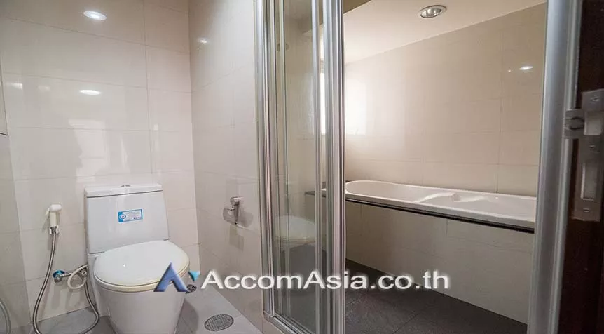 6  2 br Apartment For Rent in Sukhumvit ,Bangkok BTS Asok - MRT Sukhumvit at Peaceful residential 1413881
