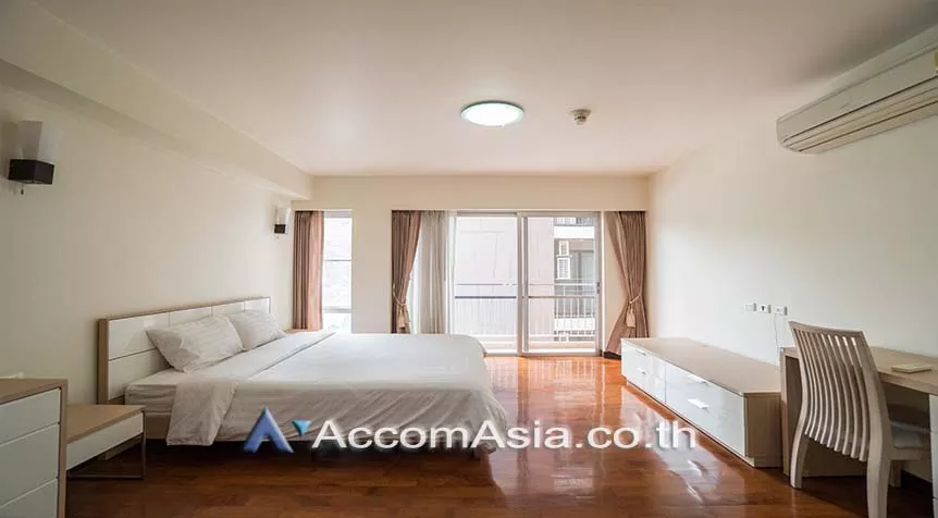 Big Balcony |  2 Bedrooms  Apartment For Rent in Sukhumvit, Bangkok  near BTS Asok - MRT Sukhumvit (1413881)