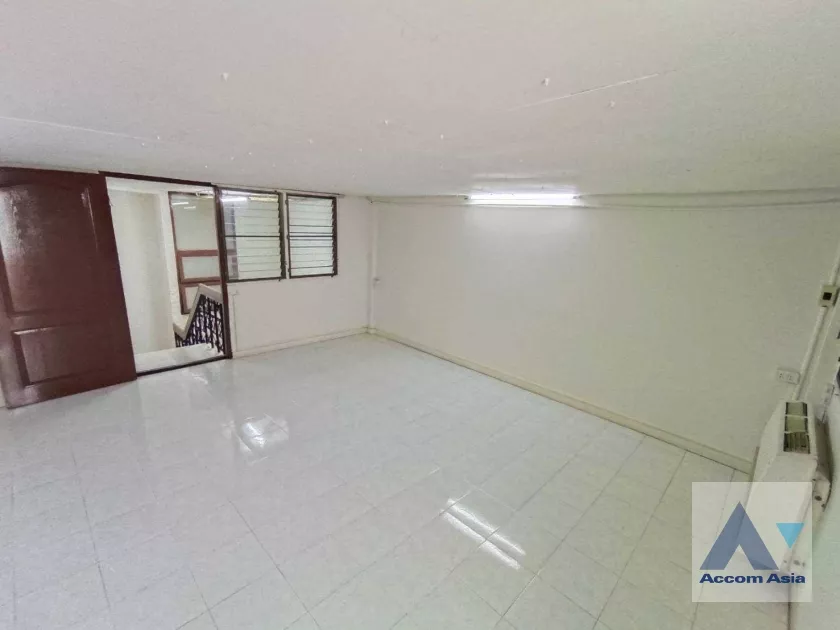 7  4 br House For Rent in Sukhumvit ,Bangkok BTS Nana 2513892