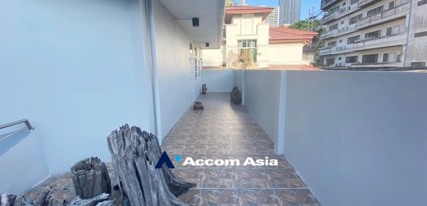 25  3 br House For Rent in Sukhumvit ,Bangkok BTS Thong Lo 100041