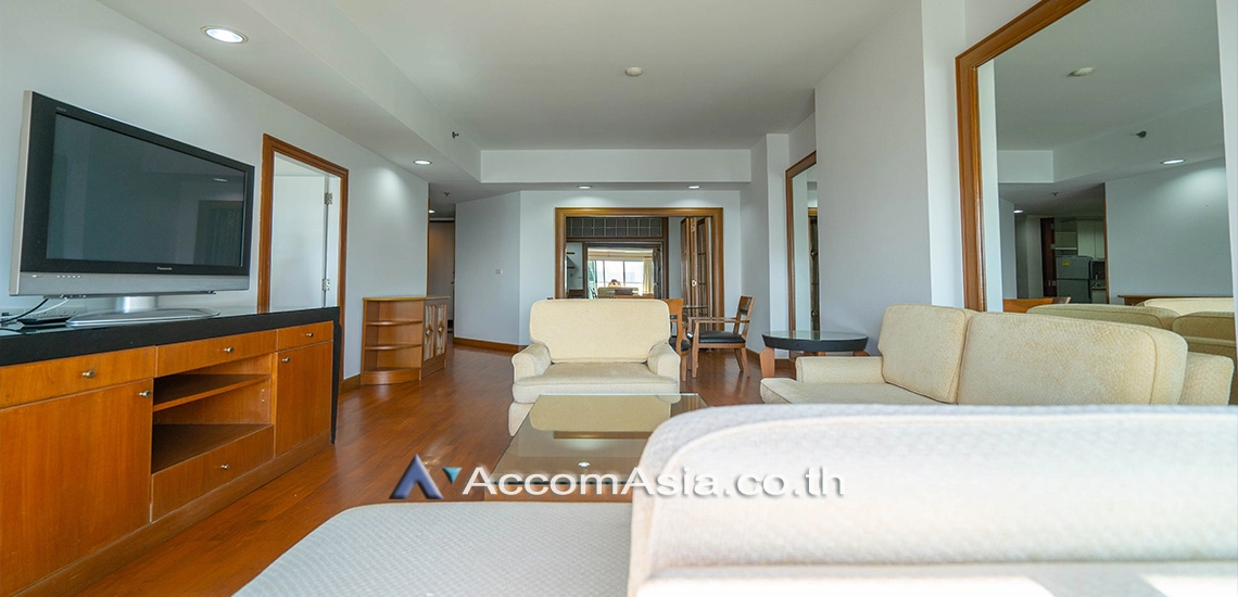  2 Bedrooms  Condominium For Rent & Sale in Sathorn, Bangkok  near BRT Thanon Chan (1513924)