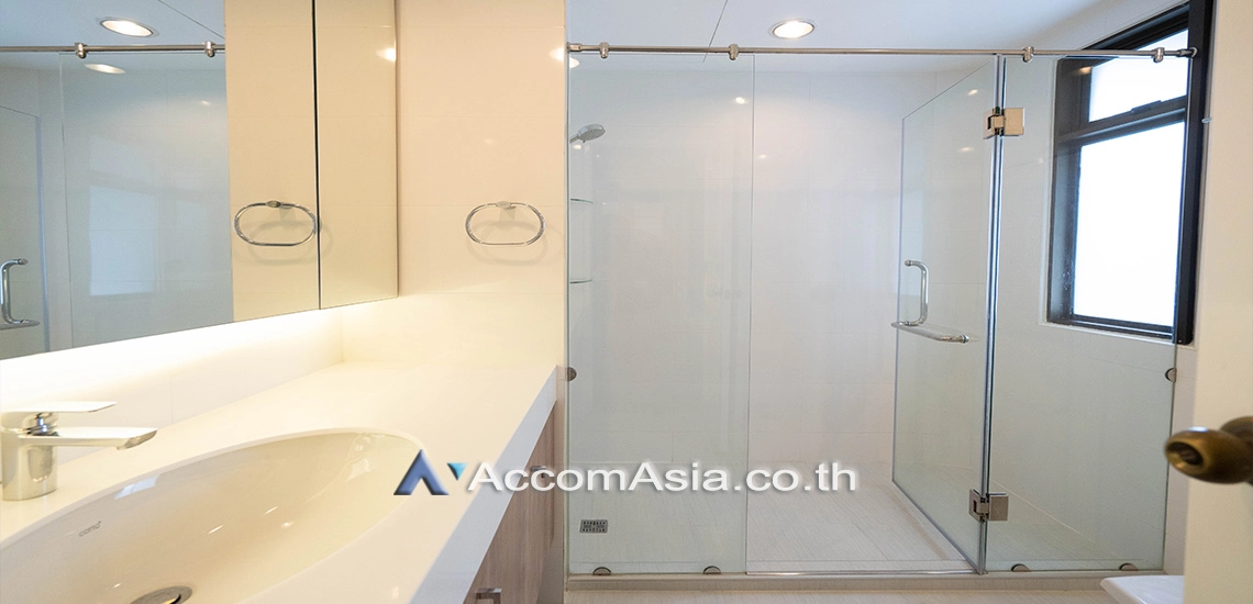 10  3 br Apartment For Rent in Sathorn ,Bangkok BTS Chong Nonsi at Kid Friendly Place Short Walk to Nang Linchi Road 1413932