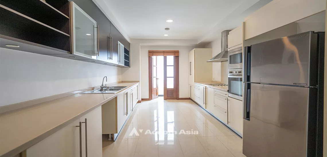 4  3 br Apartment For Rent in Sathorn ,Bangkok BTS Chong Nonsi at Quality Of Living 1413967