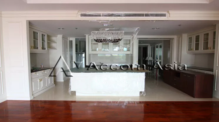 5  4 br Apartment For Rent in Sukhumvit ,Bangkok BTS Phrom Phong at Fully Furnished Suites 1413971