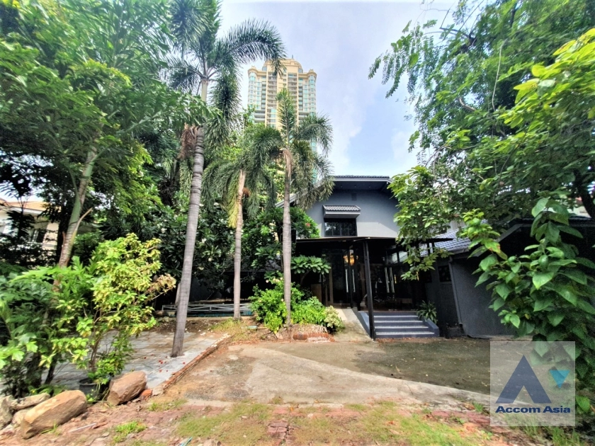 unitPrivate Swimming Pool |  3 Bedrooms  House For Rent in Sukhumvit, Bangkok  near BTS Phrom Phong (1913999)