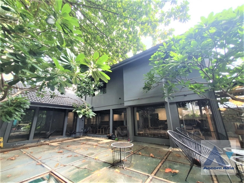 33  3 br House For Rent in sukhumvit ,Bangkok BTS Phrom Phong 1913999