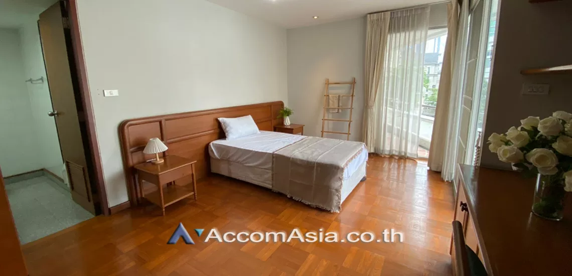 5  3 br Apartment For Rent in Sukhumvit ,Bangkok BTS Phrom Phong at Thai Colonial Style 1002401