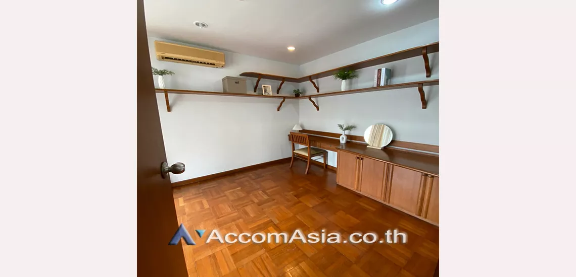 7  3 br Apartment For Rent in Sukhumvit ,Bangkok BTS Phrom Phong at Thai Colonial Style 1002401