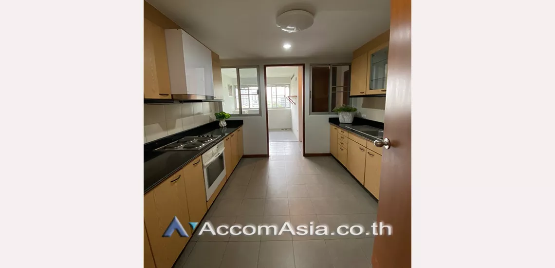 1  3 br Apartment For Rent in Sukhumvit ,Bangkok BTS Phrom Phong at Thai Colonial Style 1002401