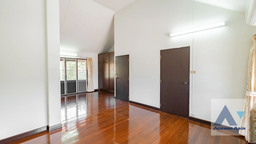 16  3 br House for rent and sale in Sukhumvit ,Bangkok BTS Phra khanong 2314026