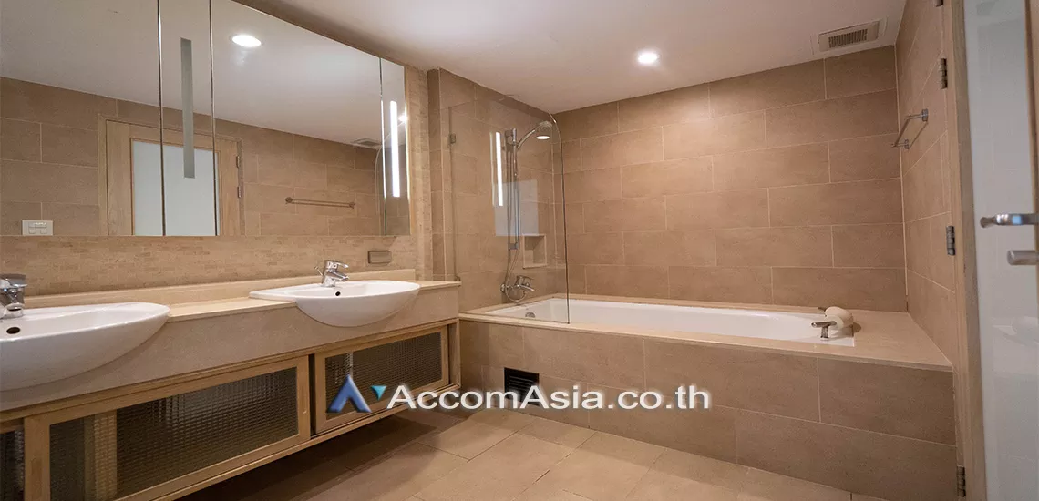 8  2 br Apartment For Rent in Ploenchit ,Bangkok BTS Chitlom at Super Exclusive Apartment – Only 450m. to BTS 1414030