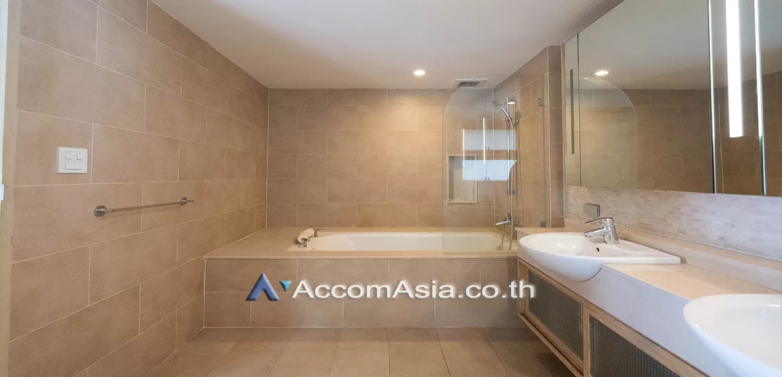 10  2 br Apartment For Rent in Ploenchit ,Bangkok BTS Chitlom at Super Exclusive Apartment – Only 450m. to BTS 1414031