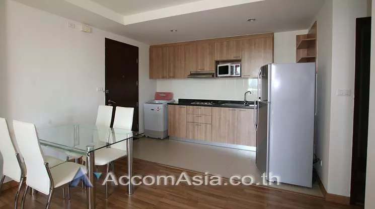 unit 2 Bedrooms  Apartment For Rent in Sukhumvit, Bangkok  near BTS Phrom Phong (1414085)