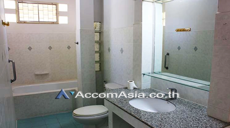 12  2 br House for rent and sale in Sukhumvit ,Bangkok BTS Thong Lo 40075