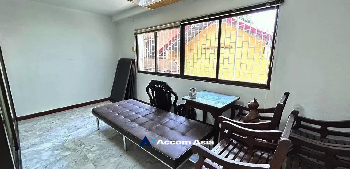 Home Office |  3 Bedrooms  House For Rent in Sukhumvit, Bangkok  near BTS Phra khanong (2514094)