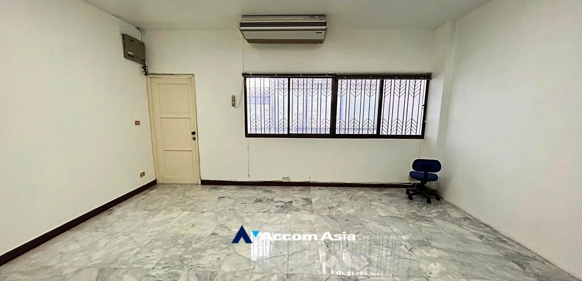 7  3 br House for rent and sale in Sukhumvit ,Bangkok BTS Phra khanong 2514094