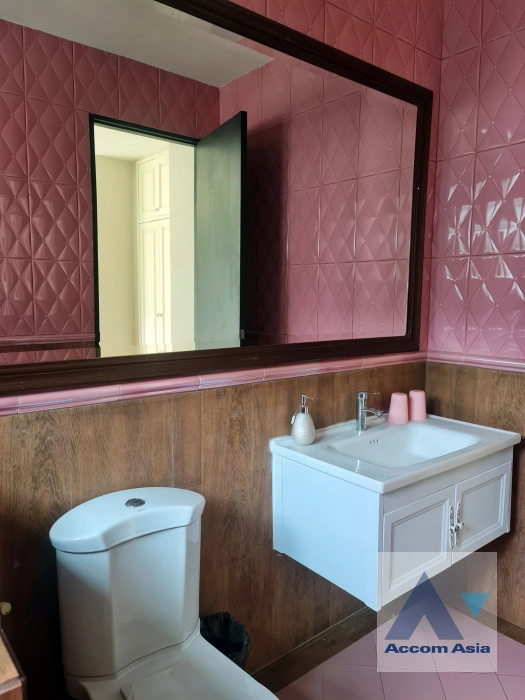 16  3 br House for rent and sale in Sukhumvit ,Bangkok BTS Thong Lo 1914114