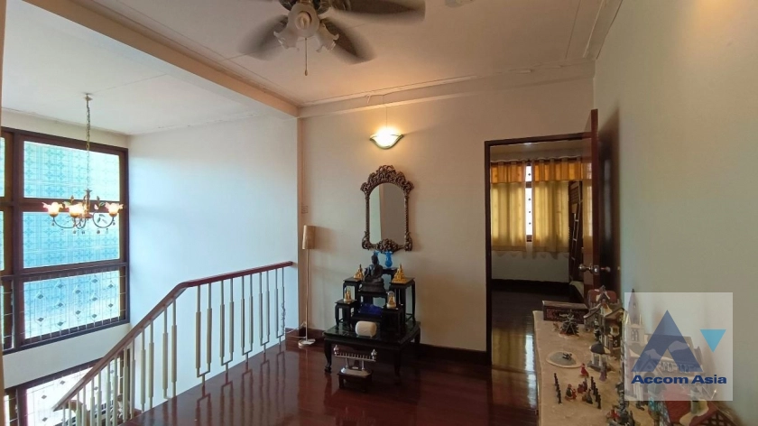 21  3 br House for rent and sale in Sathorn ,Bangkok BTS Chong Nonsi 1714115