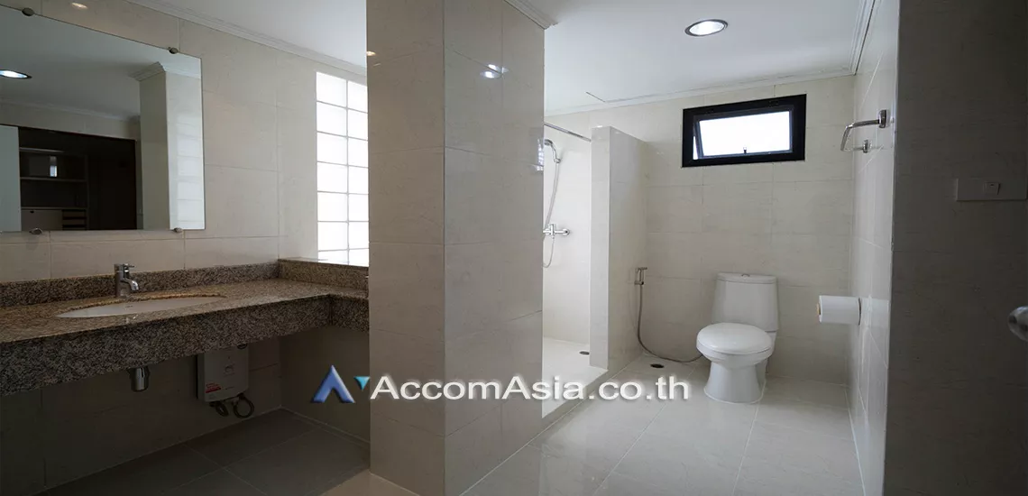 9  3 br Apartment For Rent in Sathorn ,Bangkok BTS Sala Daeng - MRT Lumphini at Secluded Ambiance 1414116