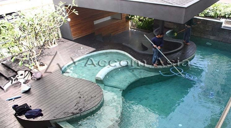  1  4 br House For Rent in Sathorn ,Bangkok BTS Sala Daeng 1914119