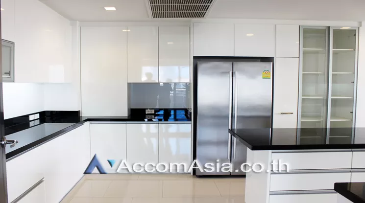 6  4 br Apartment For Rent in Sathorn ,Bangkok BTS Chong Nonsi at The Contemporary Living 1414123