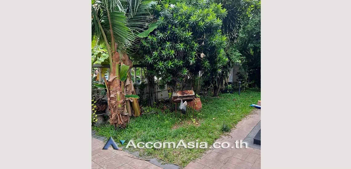 15  4 br House for rent and sale in Sukhumvit ,Bangkok BTS Thong Lo at Sukhumvit Villa 50079