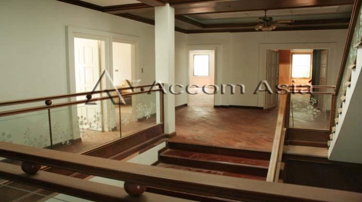 5  9 br House for rent and sale in Sukhumvit ,Bangkok BTS Thong Lo at Sukhumvit Villa 50081