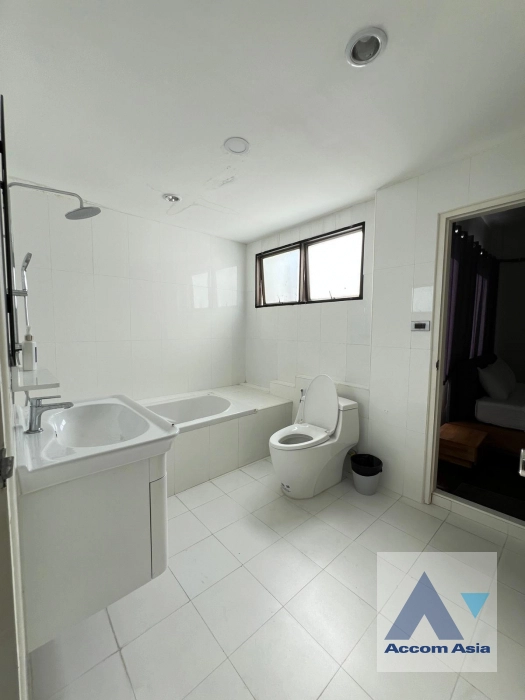 58  9 br House For Rent in Sukhumvit ,Bangkok BTS Thong Lo at Sukhumvit Villa 50081