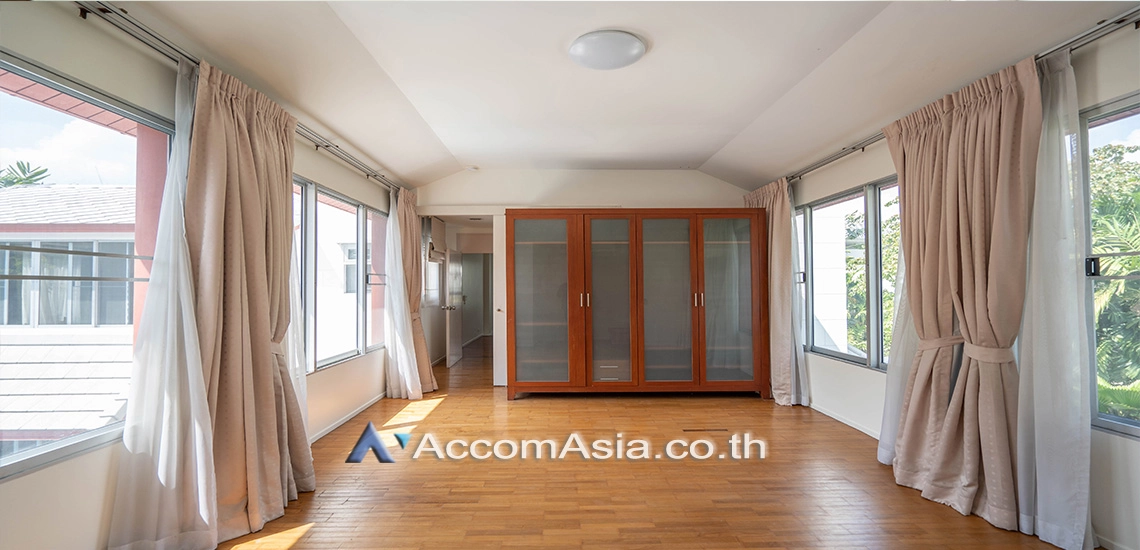 13  3 br House for rent and sale in New Phetchaburi ,Bangkok MRT Phetchaburi 1714183