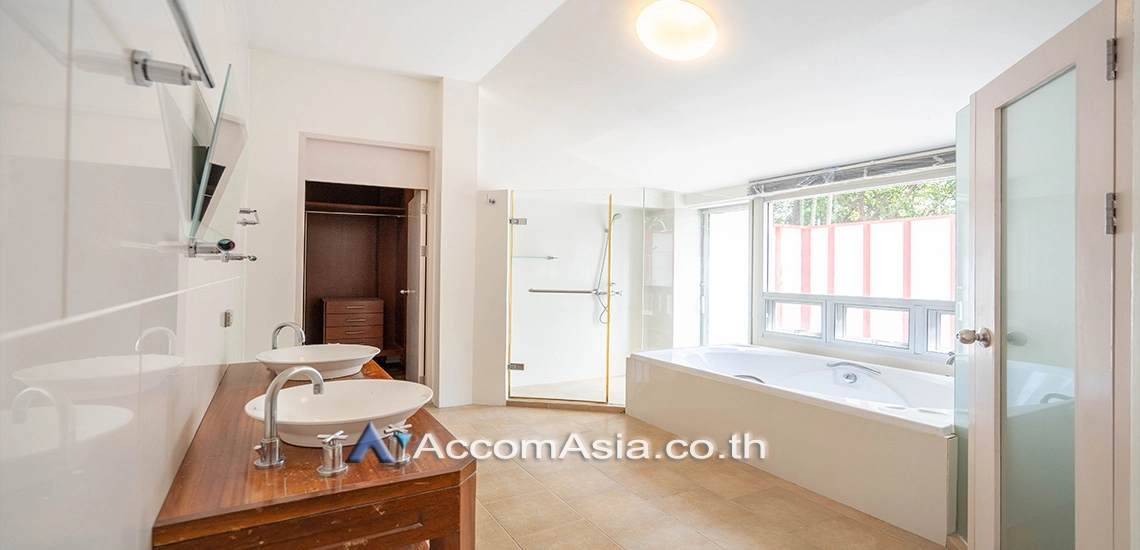 18  3 br House for rent and sale in New Phetchaburi ,Bangkok MRT Phetchaburi 1714183