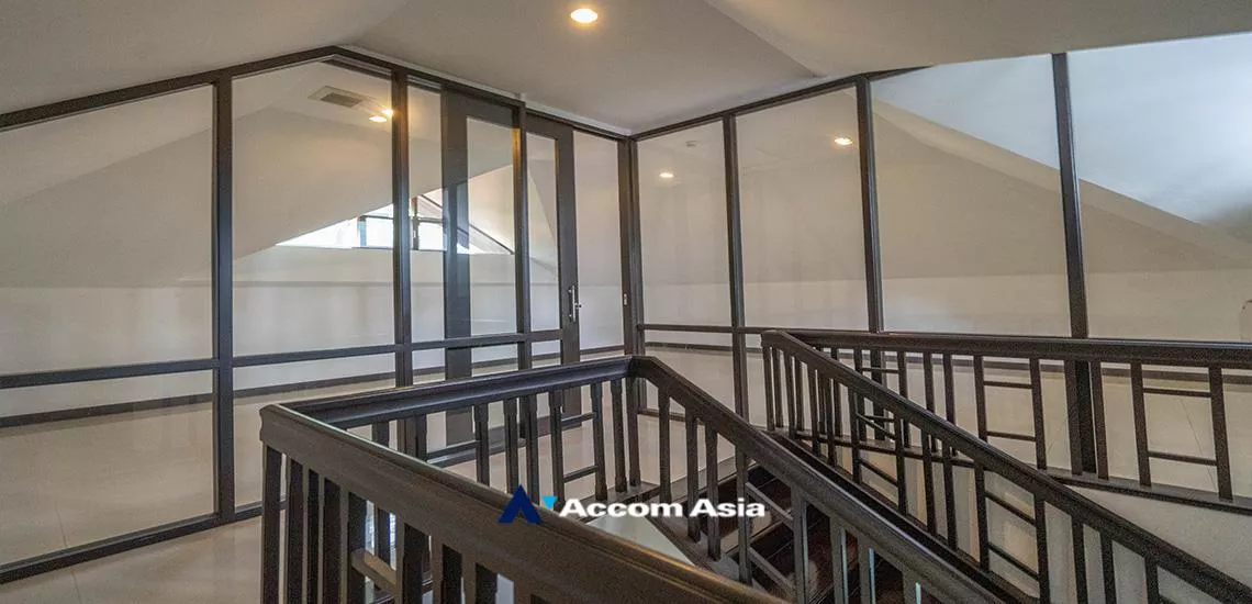 19  4 br House For Rent in Sukhumvit ,Bangkok BTS Asok - MRT Sukhumvit at House with pool Exclusive compound 1814229