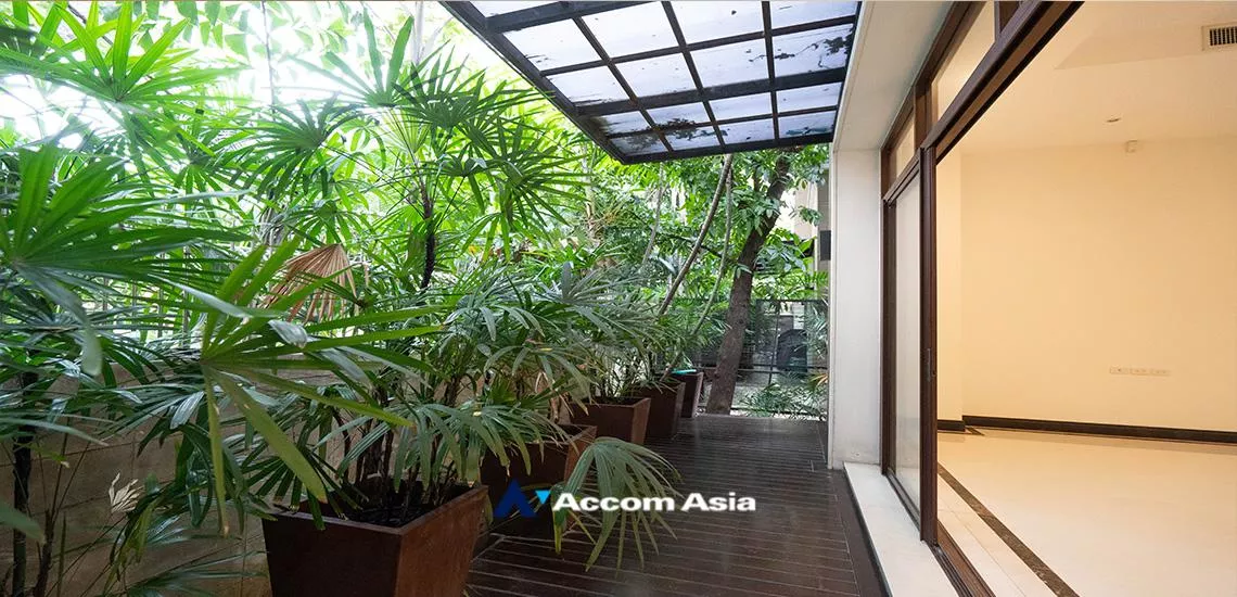 34  4 br House For Rent in Sukhumvit ,Bangkok BTS Asok - MRT Sukhumvit at House with pool Exclusive compound 1814229