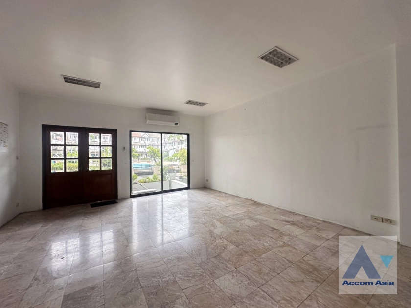 8  4 br Townhouse for rent and sale in Sukhumvit ,Bangkok BTS Phra khanong at Regent 71 2314230