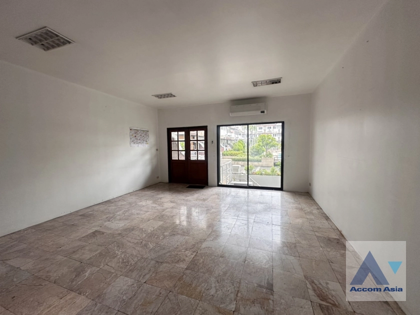 7  4 br Townhouse for rent and sale in Sukhumvit ,Bangkok BTS Phra khanong at Regent 71 2314230