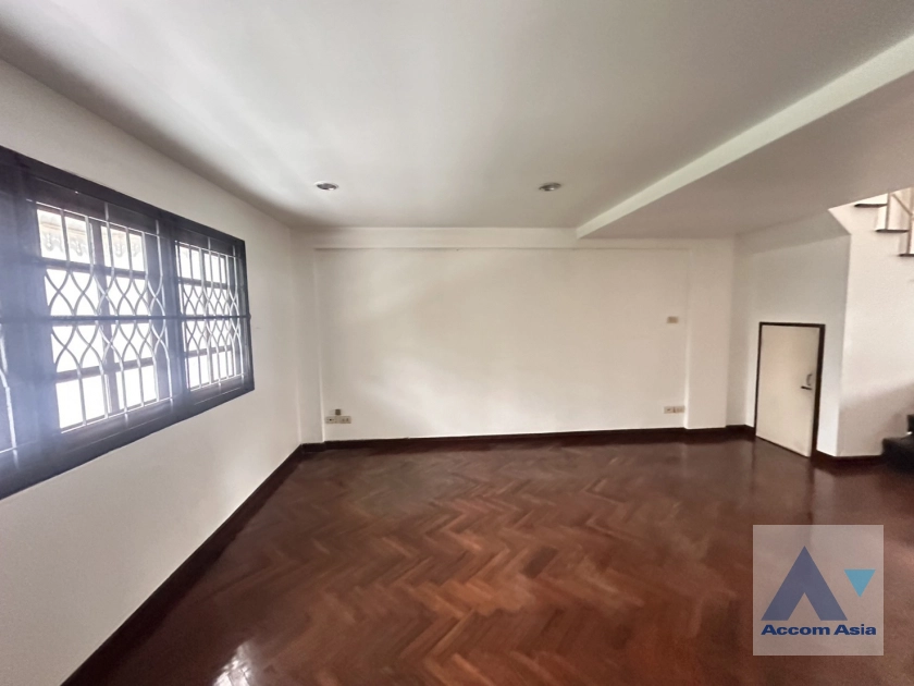 10  4 br Townhouse for rent and sale in Sukhumvit ,Bangkok BTS Phra khanong at Regent 71 2314230