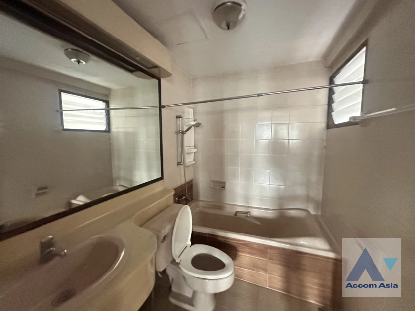 13  4 br Townhouse for rent and sale in Sukhumvit ,Bangkok BTS Phra khanong at Regent 71 2314230