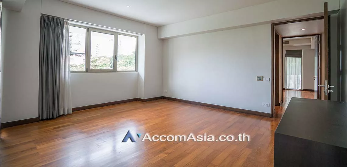 8  3 br Apartment For Rent in Ploenchit ,Bangkok BTS Ploenchit - MRT Lumphini at Modern Retro - 2 Units / floor 1514233